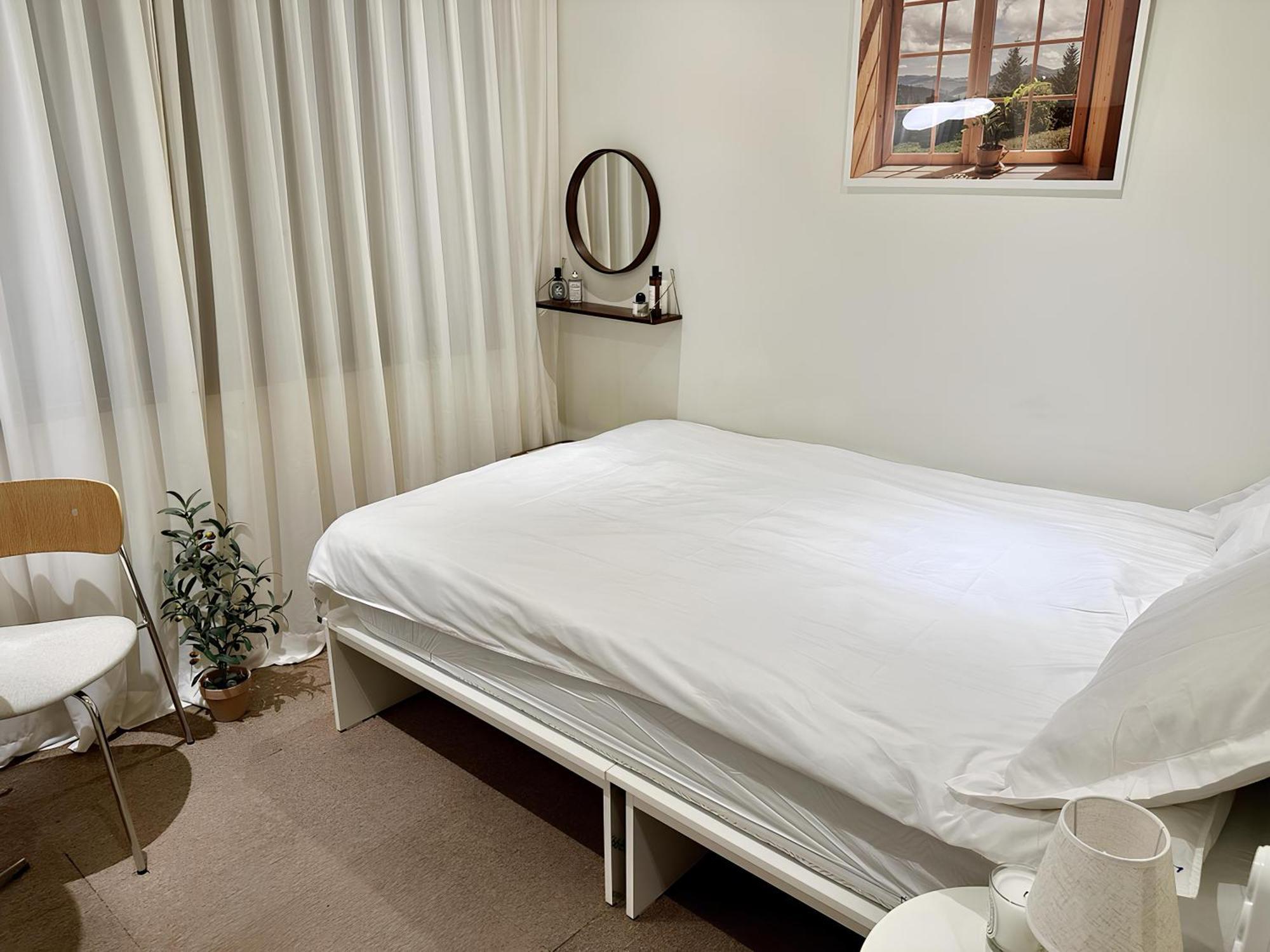 Ssh Ikseon Peter Cat Hostel 首爾 外观 照片